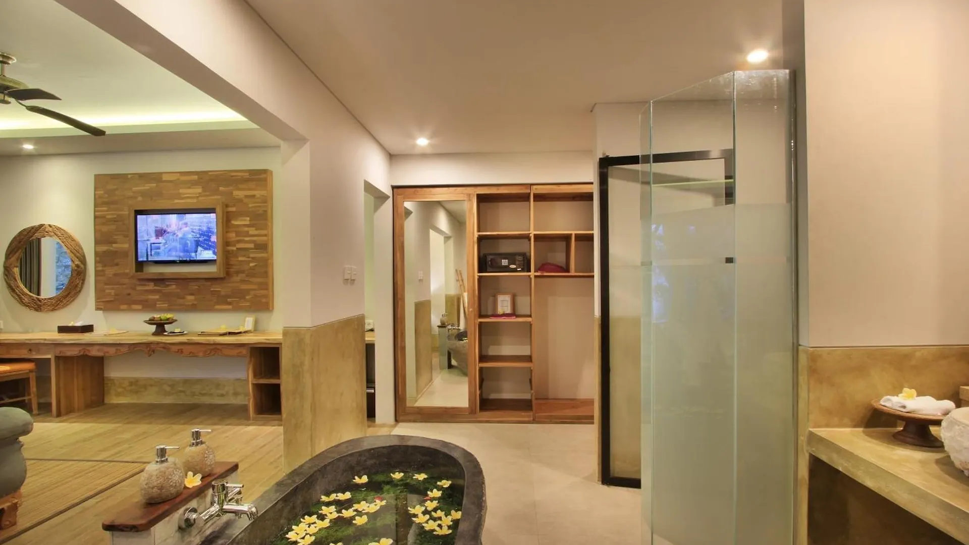 Belvilla Serene Hideaway Resort Monkey Forest Ubud  Ubud (Bali)